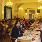 Adventný čas i prichádzajúce vianočné a novoročné sviatky si pripomenuli aj členovia nášho Denného centra seniorov. Miestny úrad a samospráva denného centra pripravili predvianočné posedenie, plné pekných slov a melódií v slávnostnom ovzduší pri vianočnom stromčeku. V do posledného miesta zaplnenej radničnej sále zazneli vinše moderátorky Kataríny Čižmárikovej, prianie príjemných sviatkov od zástupcu starostu Andreja Ďuricu, vianočné pásmo piesní […]