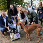 Hoci vyhrať mohli iba niektorí, popoludnie v Mestskom parku sme si užili vo výbornej nálade všetci, ktorí máme radi štvornohých miláčikov. Do tretice nám nepršalo, svietilo slniečko a štedrí sponzori – WET PET – S nami to zvieratá nevzdajú, Agentúra Haf Haf, Krmivá.sk, Dog Lab Katka Bazovská a ABOV – dodali kopu výborných maškŕt a […]