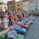 V rámci legendárnych pretekov veteránov 500 km slovenských si zasúťažili aj malí pretekári zo staromestských materských škôlok na šliapacích autíčkach – 100 metrov košických a pred zrakmi divákov na Hlavnej ulici v centre Košíc. Kulisu im robili stovky divákov, ktorí prišli nielen fandiť šikovným špuntíkom v naozajstných pretekárskych kombinézach, ale aj obdivovať nádherné automobily z […]